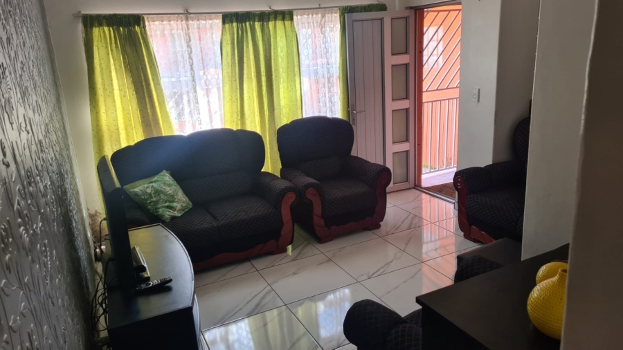 5 Bedroom Property for Sale in Rocklands Western Cape